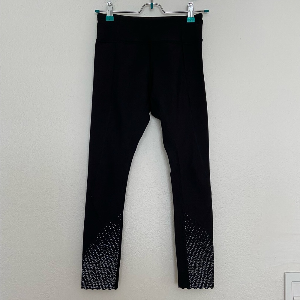 Lululemon Black Speckles Scallop Leggings